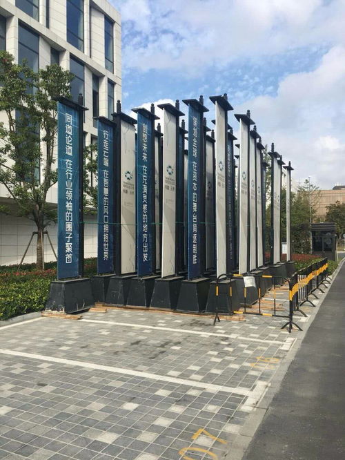 上海戶外廣告一站式服務(wù) 圖工廠接單、設(shè)計(jì)策劃、制作發(fā)布與代理代辦